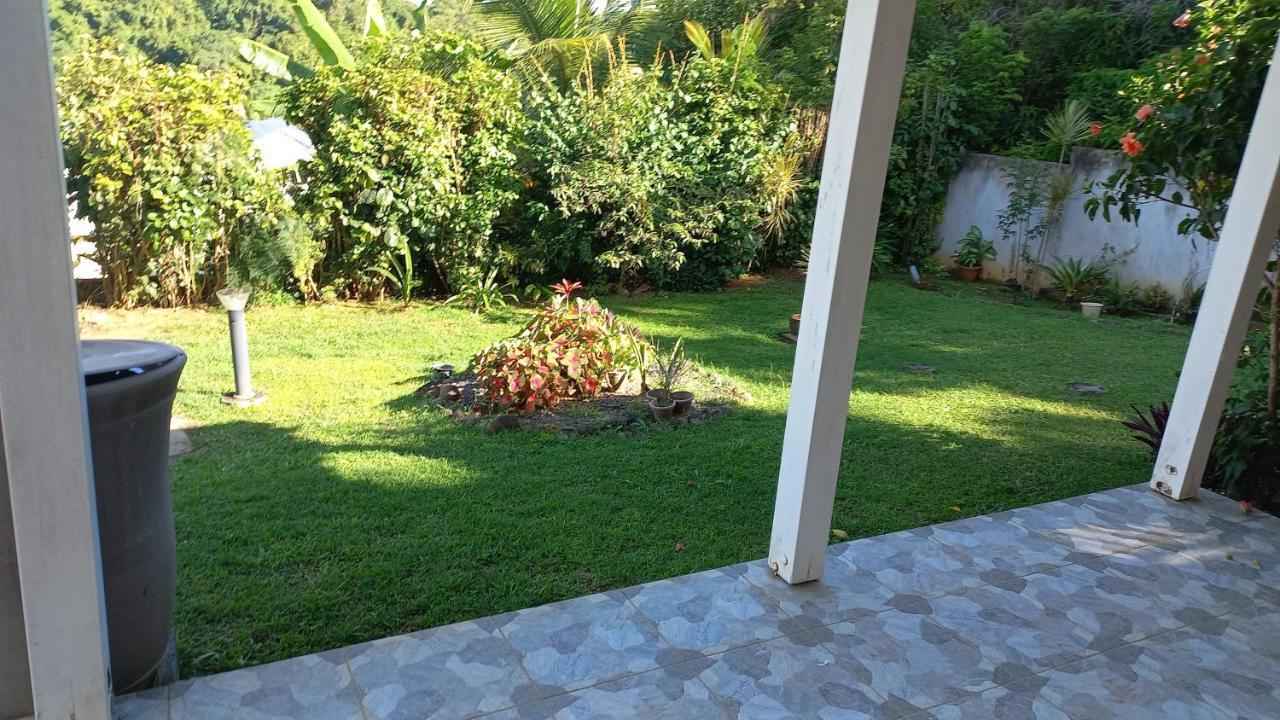 Charmant Petit T2 Dans Maison Vieux-Bourg Exterior photo